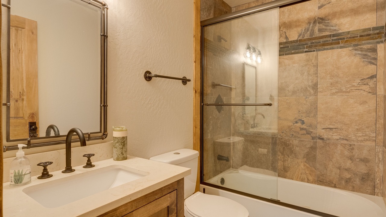 Photo of Bathroom in Glencoe