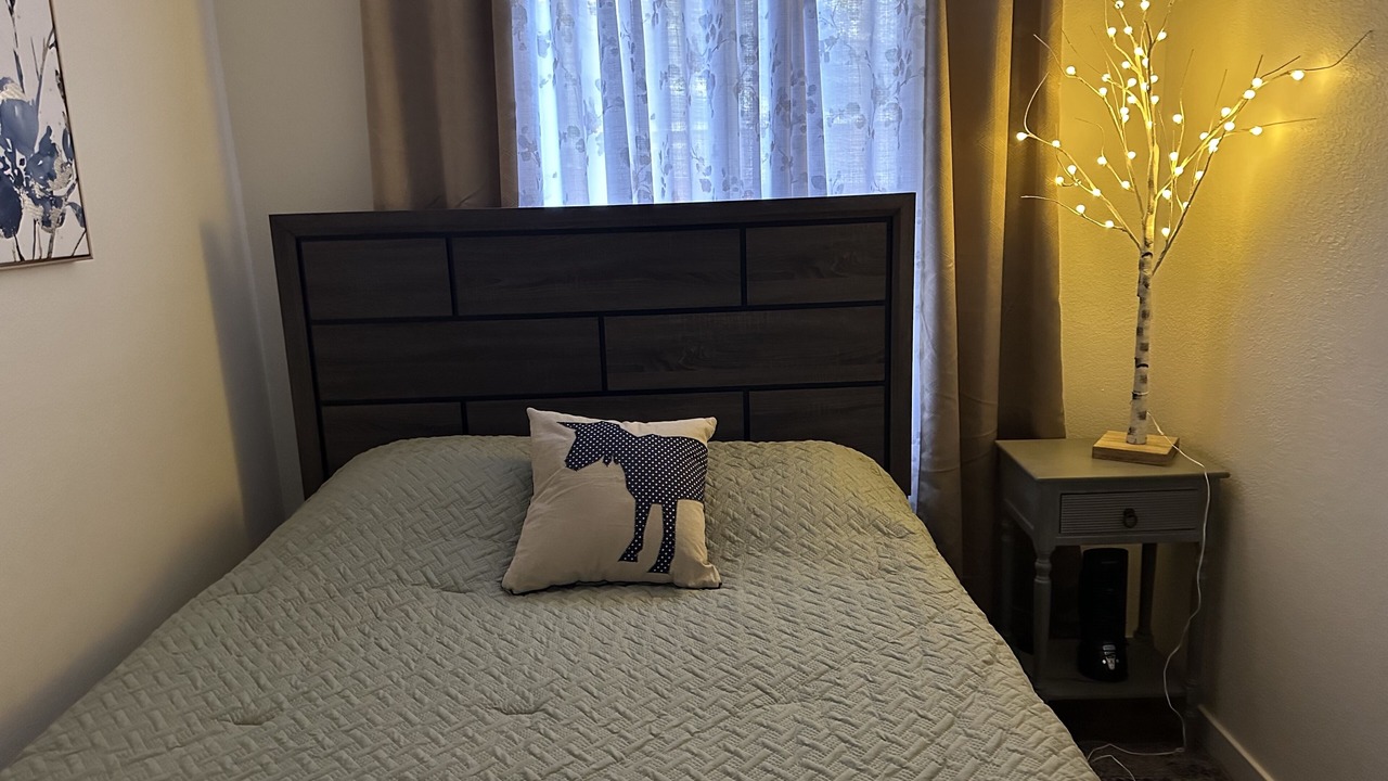 Photo of Bedroom in Frazier Park
