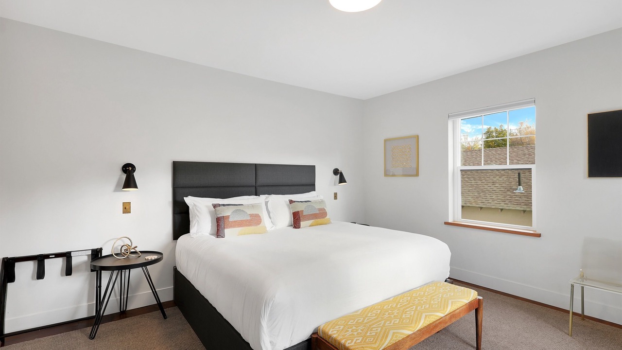 Photo of Bedroom in Mount Shasta