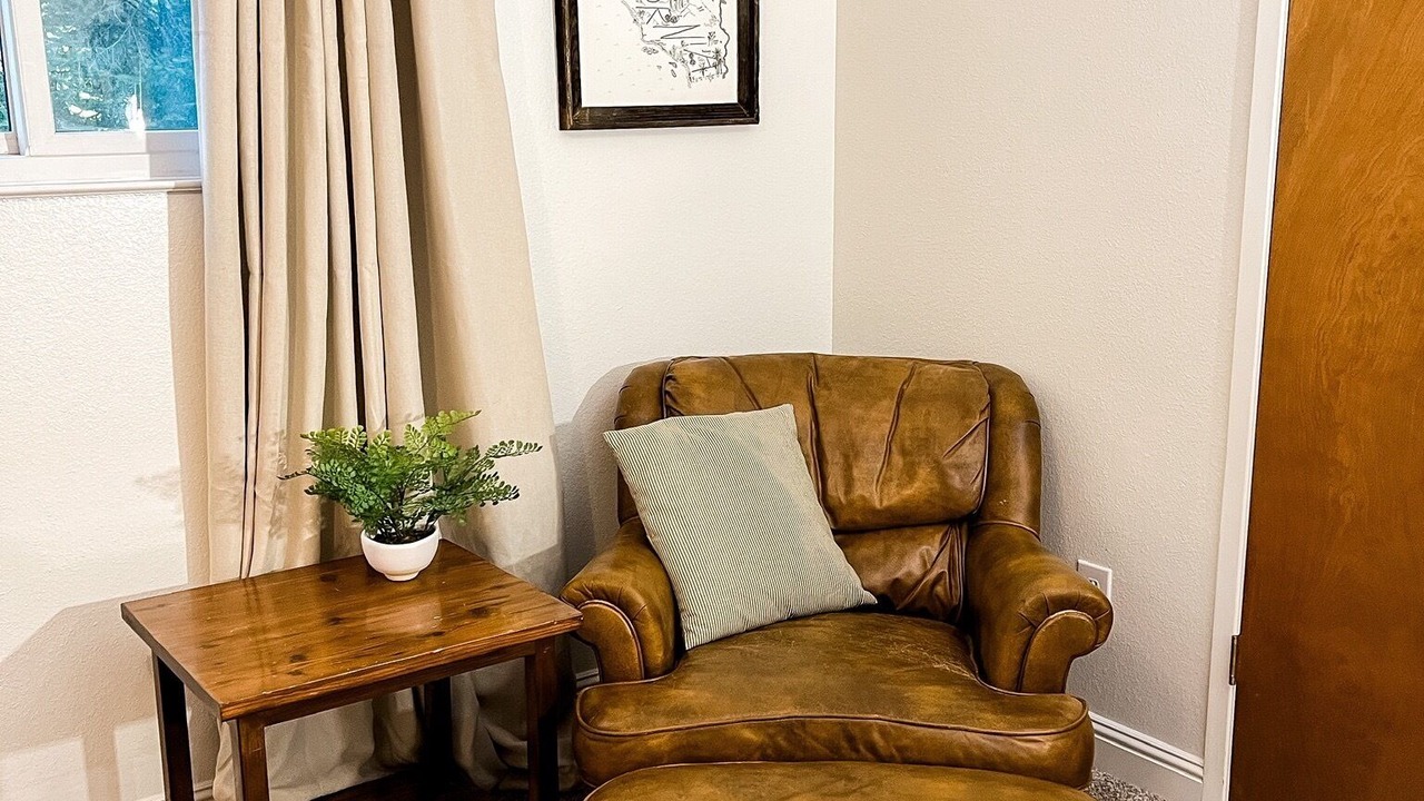 Photo of Livingroom in Sierra Cedars
