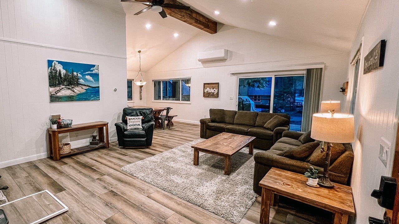 Photo of Livingroom in Sierra Cedars