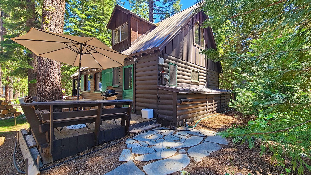 Photo of Outdoor in Tahoma
