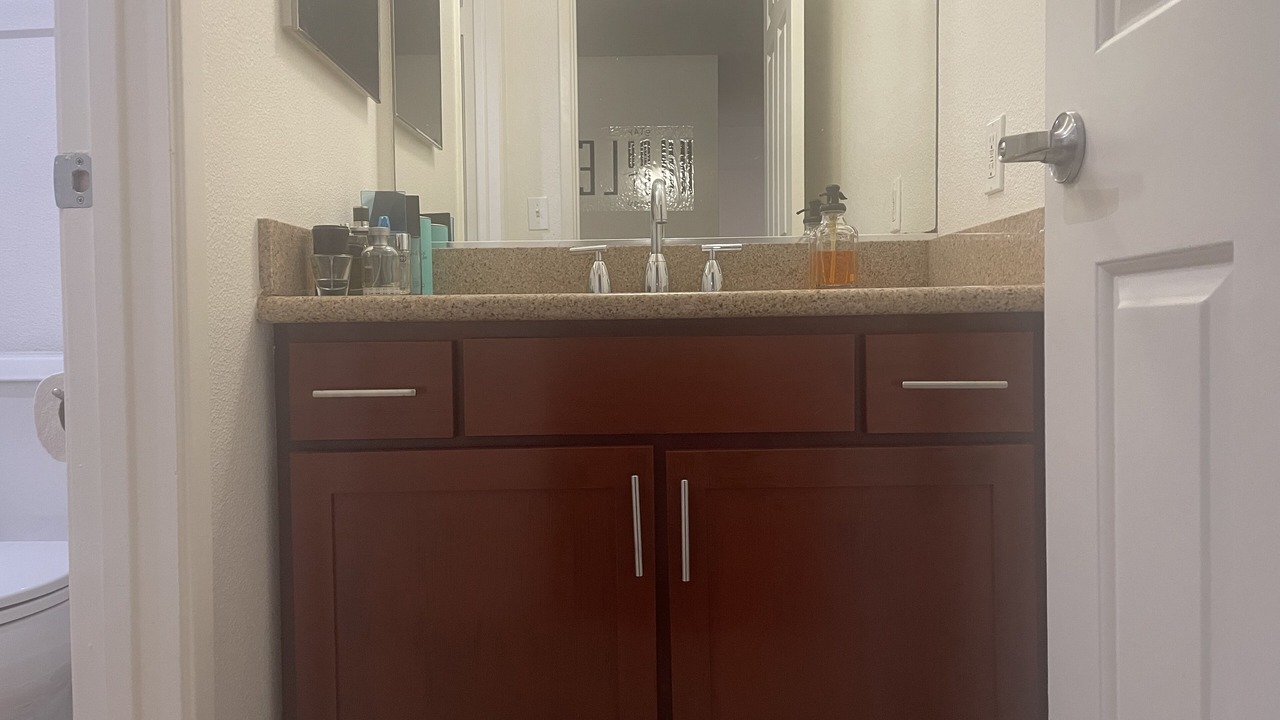 Photo of Bathroom in Upper B Street