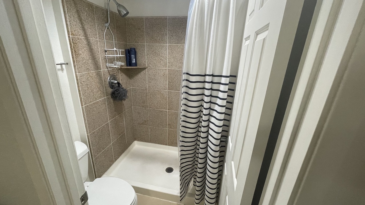 Photo of Bathroom in Upper B Street