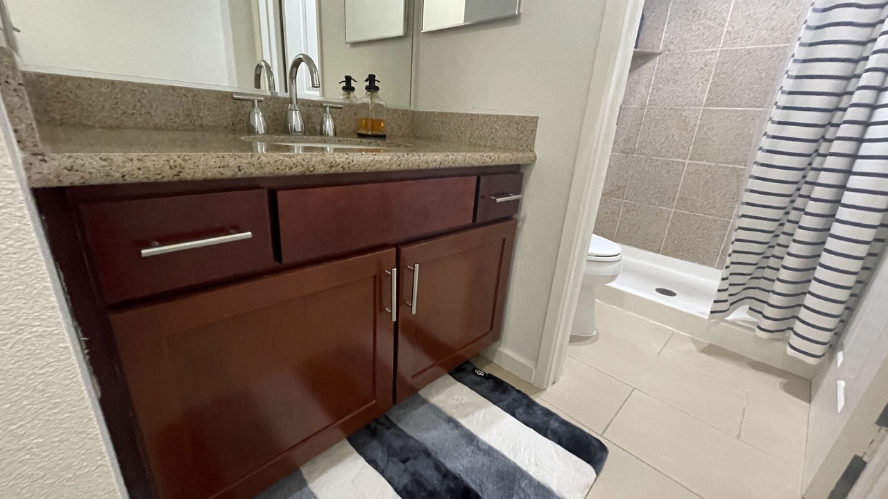 Photo of Bathroom in Upper B Street