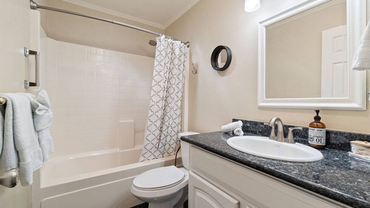 Photo of Bathroom in Oakhurst
