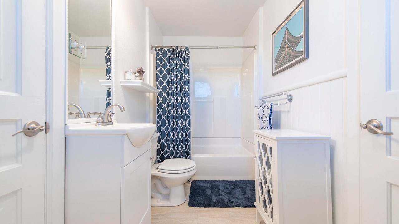 Photo of Bathroom in Visalia