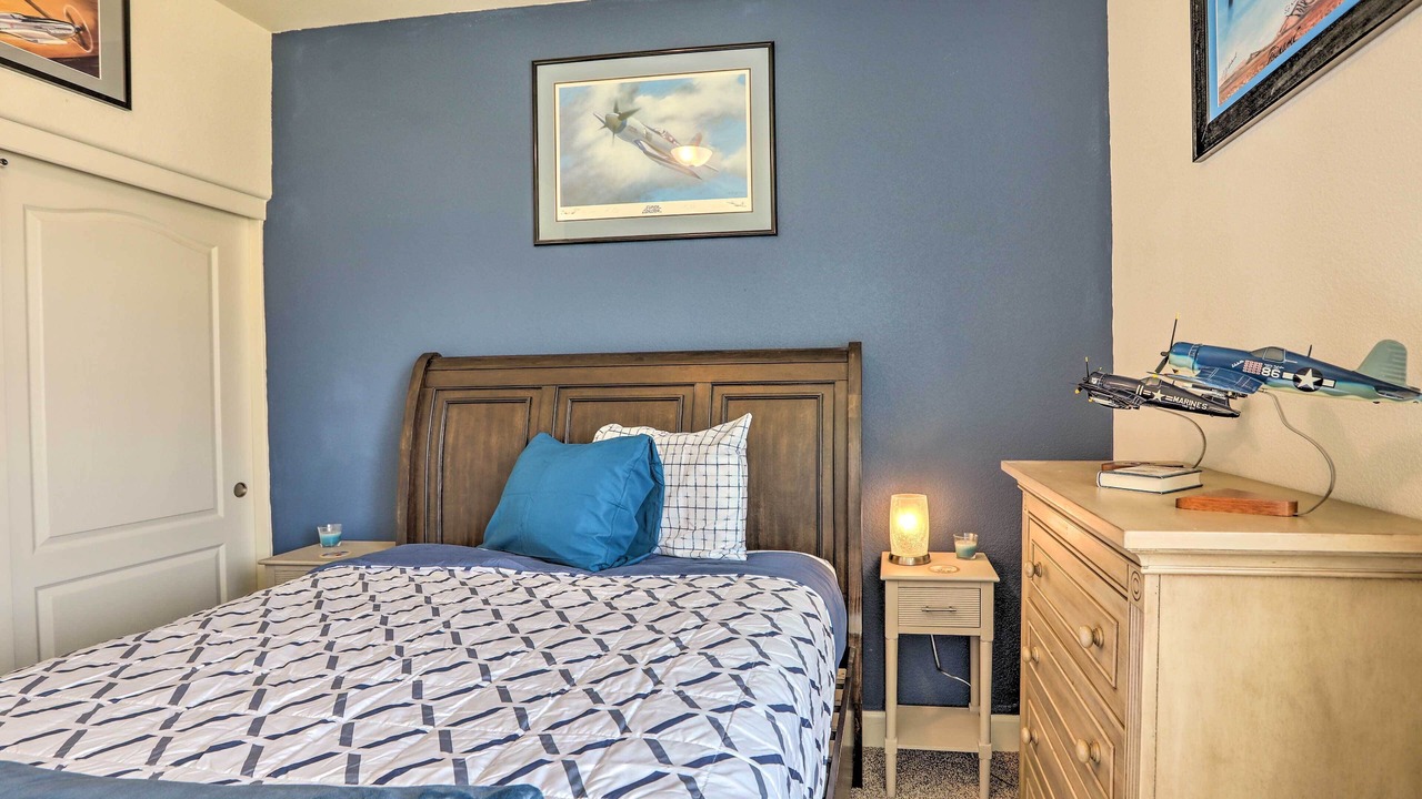Photo of Bedroom in Sparks