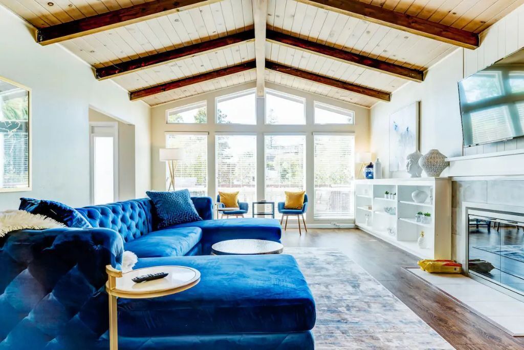 Photo of Livingroom in San Rafael