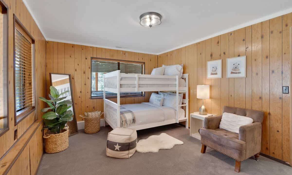 Photo of Bedroom in Incline Village