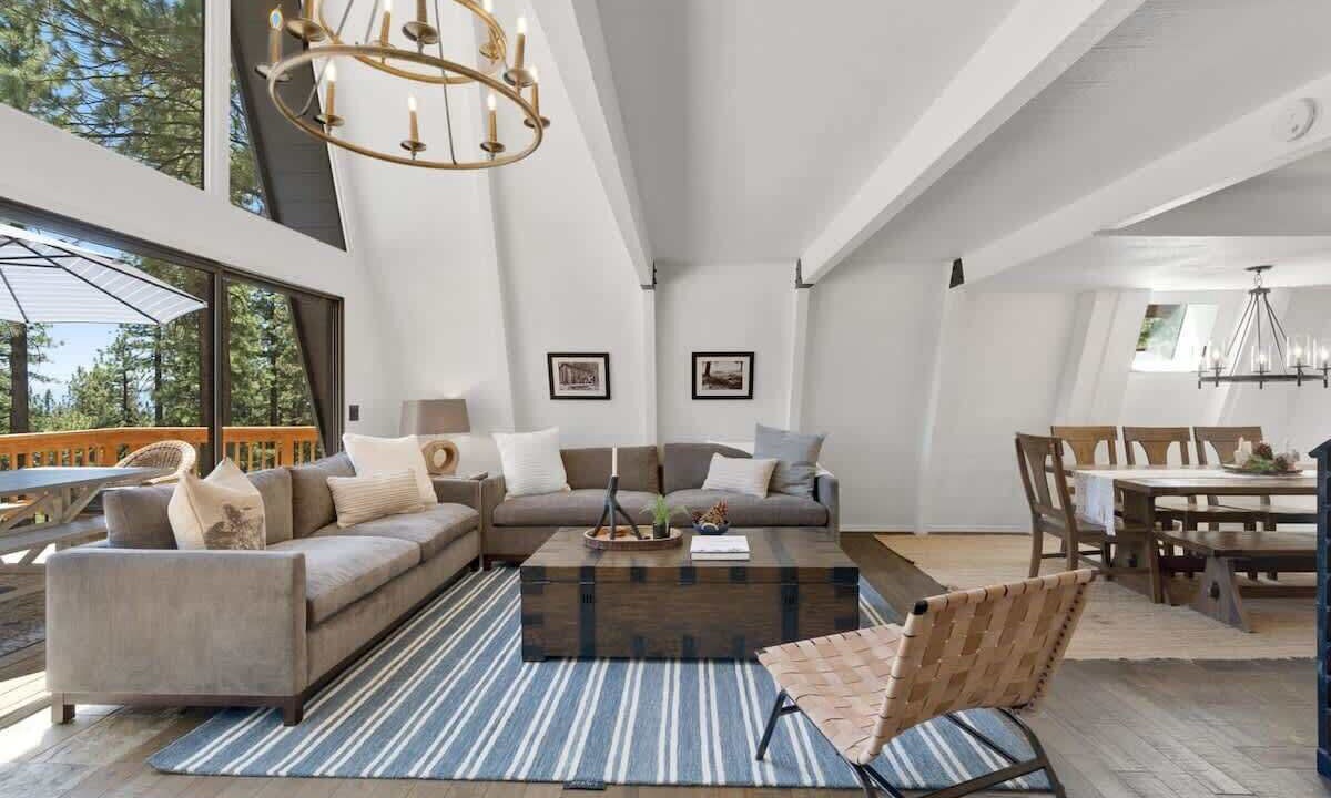 Photo of Livingroom in Incline Village