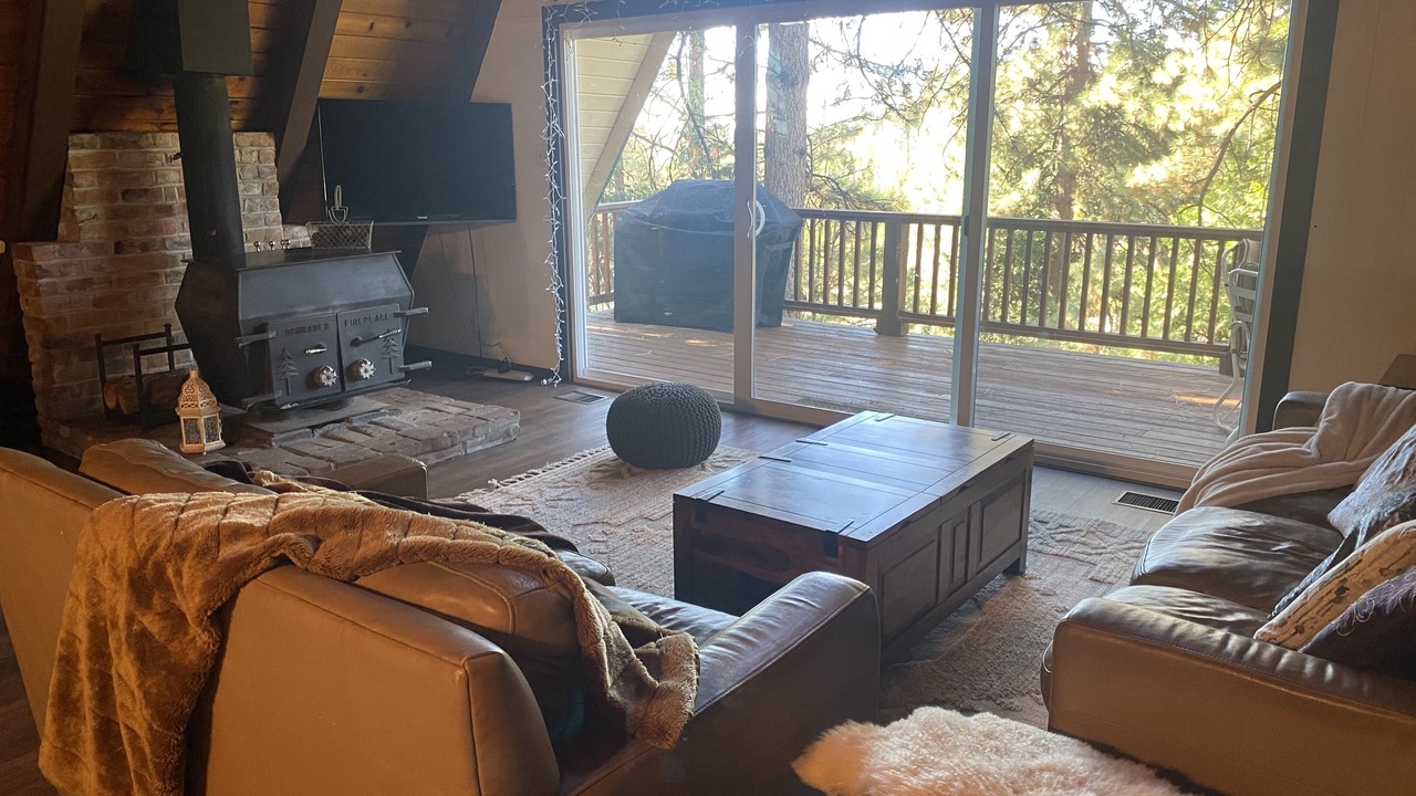 Photo of Livingroom in Mi-Wuk Village