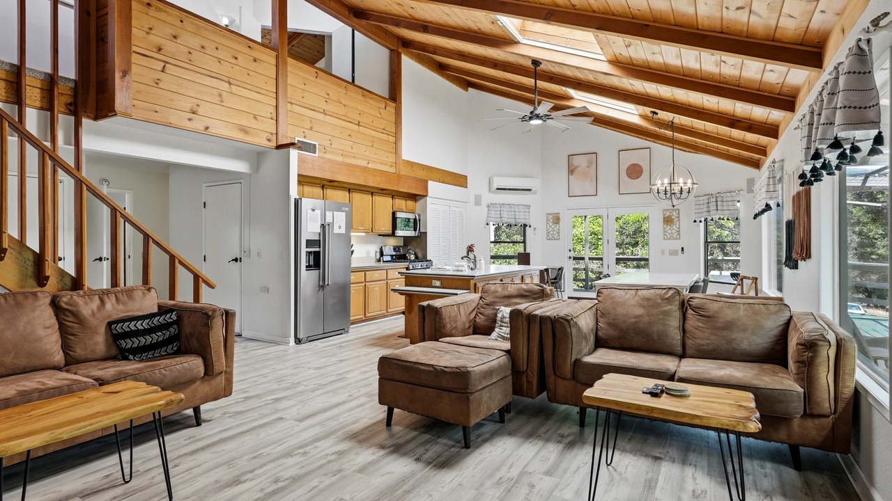 Photo of Livingroom in Oakhurst