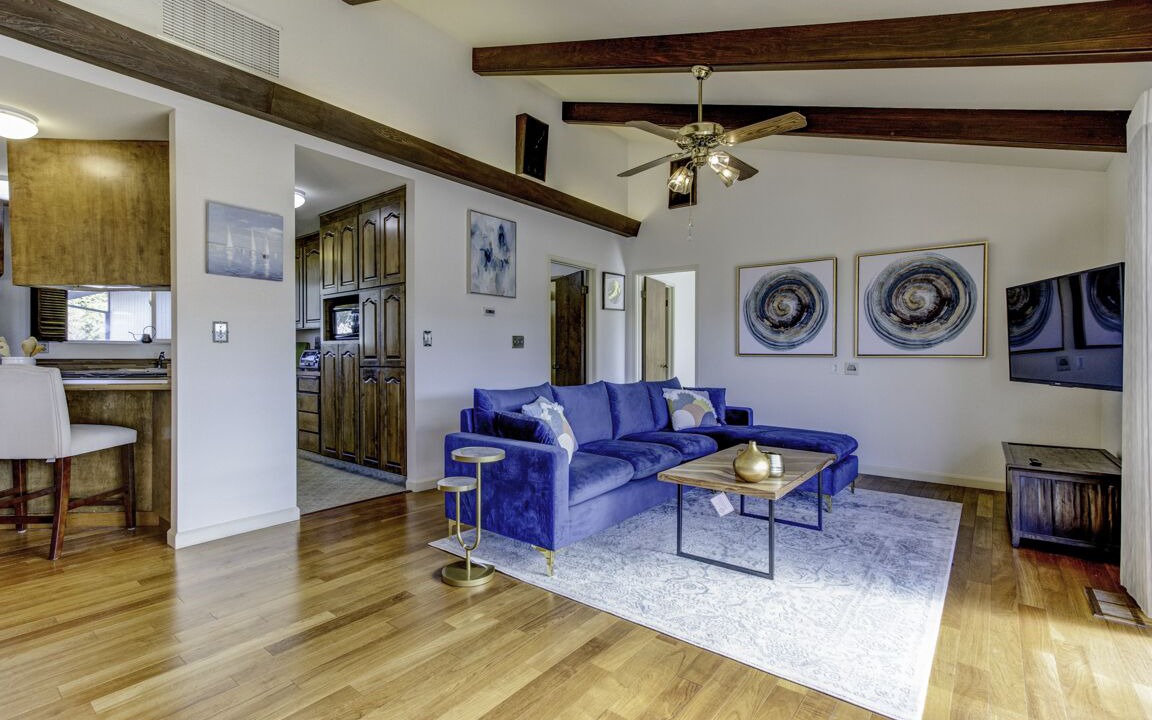 Photo of Livingroom in San Rafael