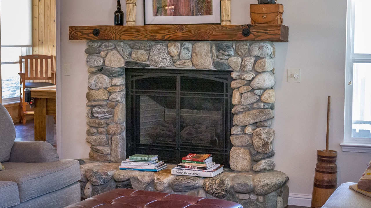 Photo of Livingroom in Three Rivers
