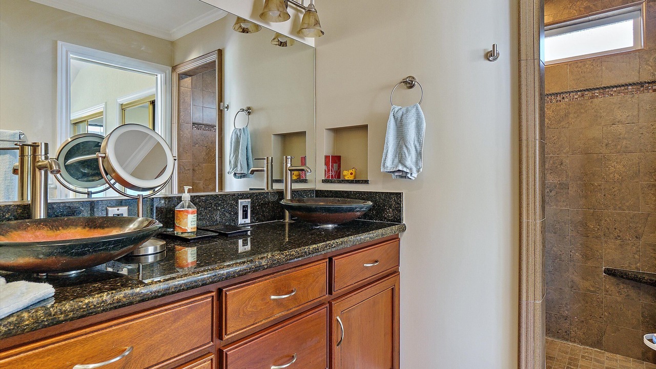 Photo of Bathroom in Park Hill