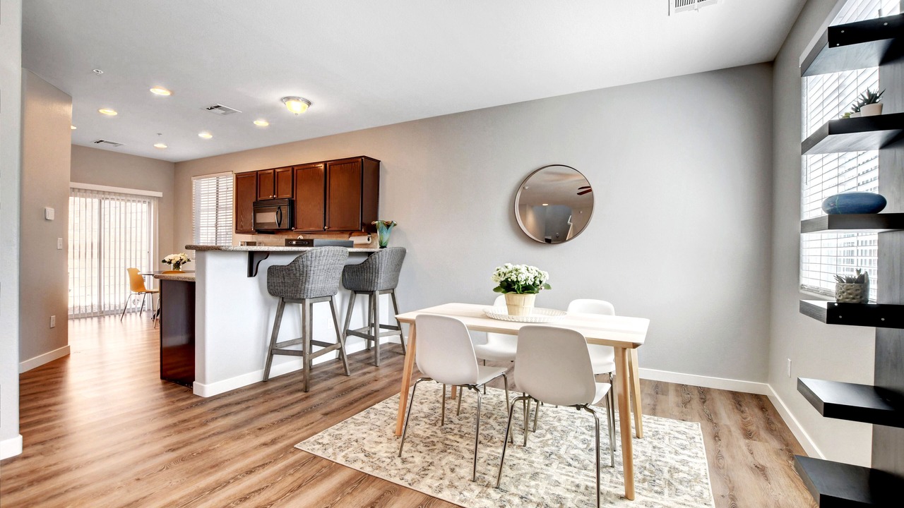 Photo of Livingroom in Lone Mountain Vistas