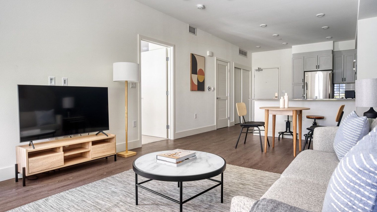 Photo of Livingroom in Central San Mateo