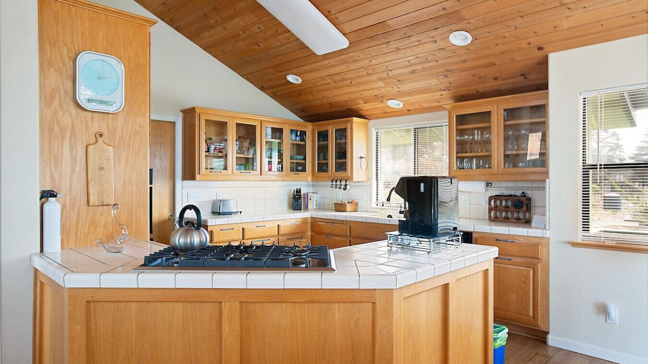 Photo of Kitchen in Marine Terrace