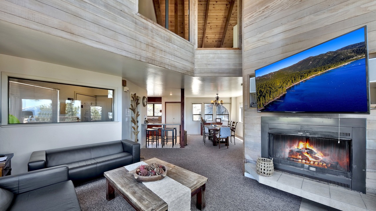 Photo of Livingroom in Tahoe Village