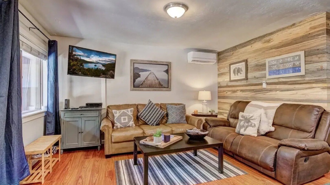 Photo of Livingroom in Al Tahoe