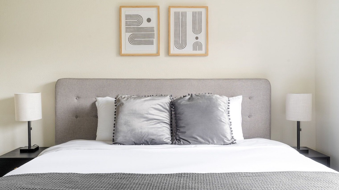 Photo of Bedroom in Shoreline West
