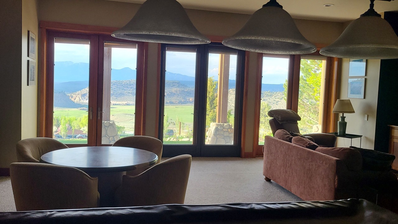 Photo of Bedroom in Crowley Lake
