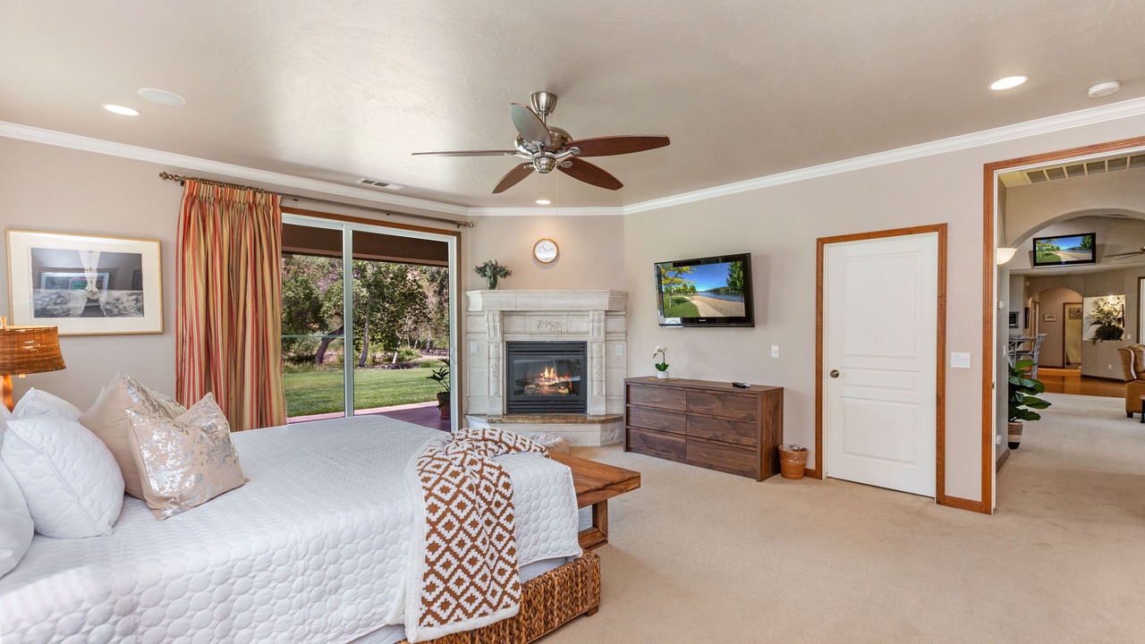 Photo of Bedroom in Three Rivers