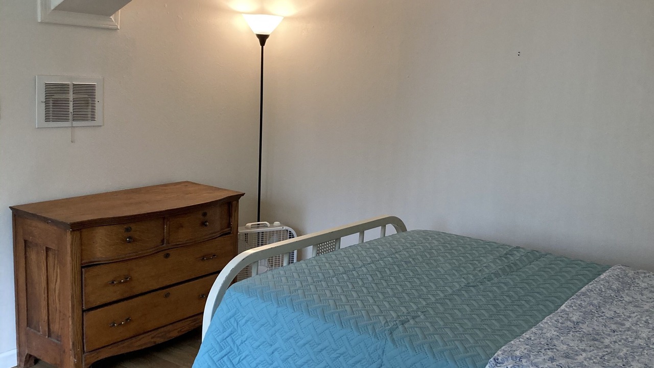 Photo of Bedroom in Stateline