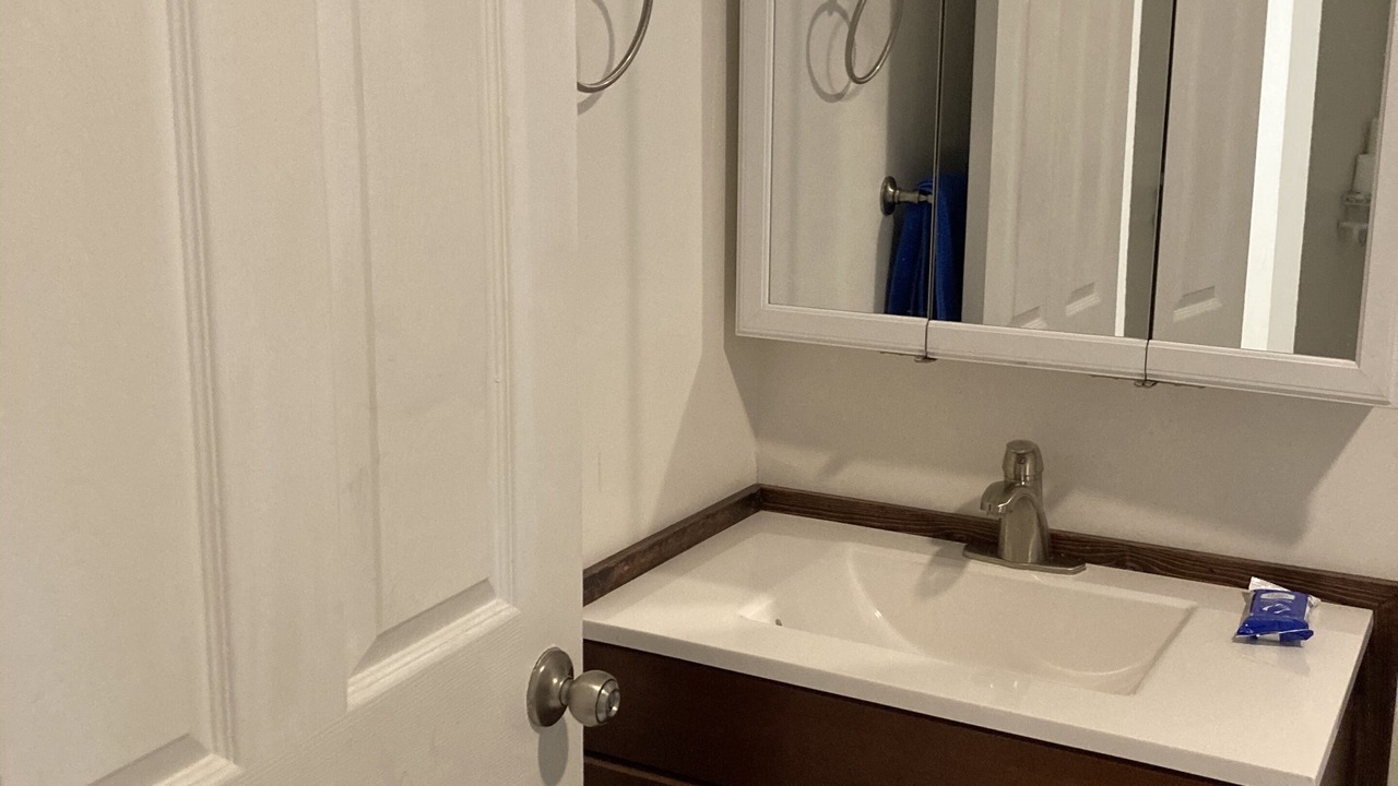 Photo of Bathroom in Stateline