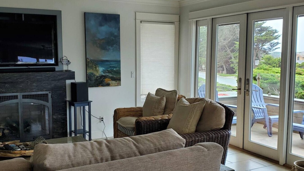 Photo of Livingroom in San Simeon