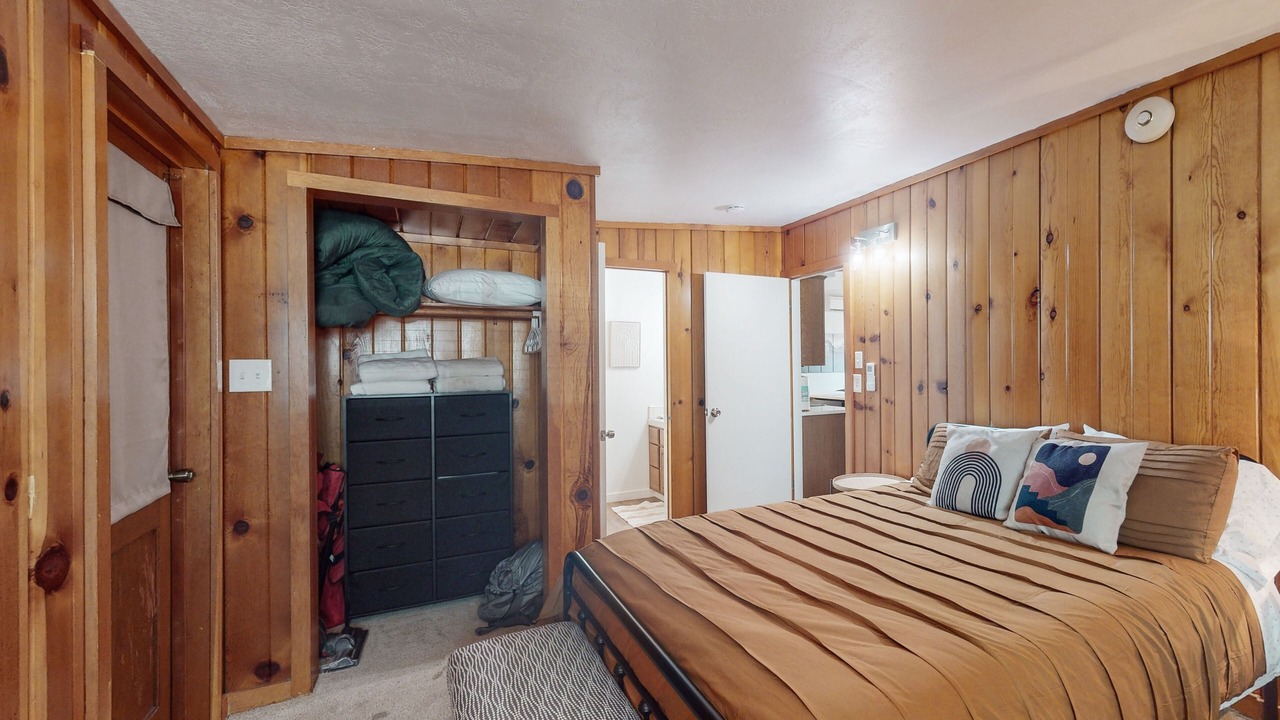 Photo of Bedroom in Wishon