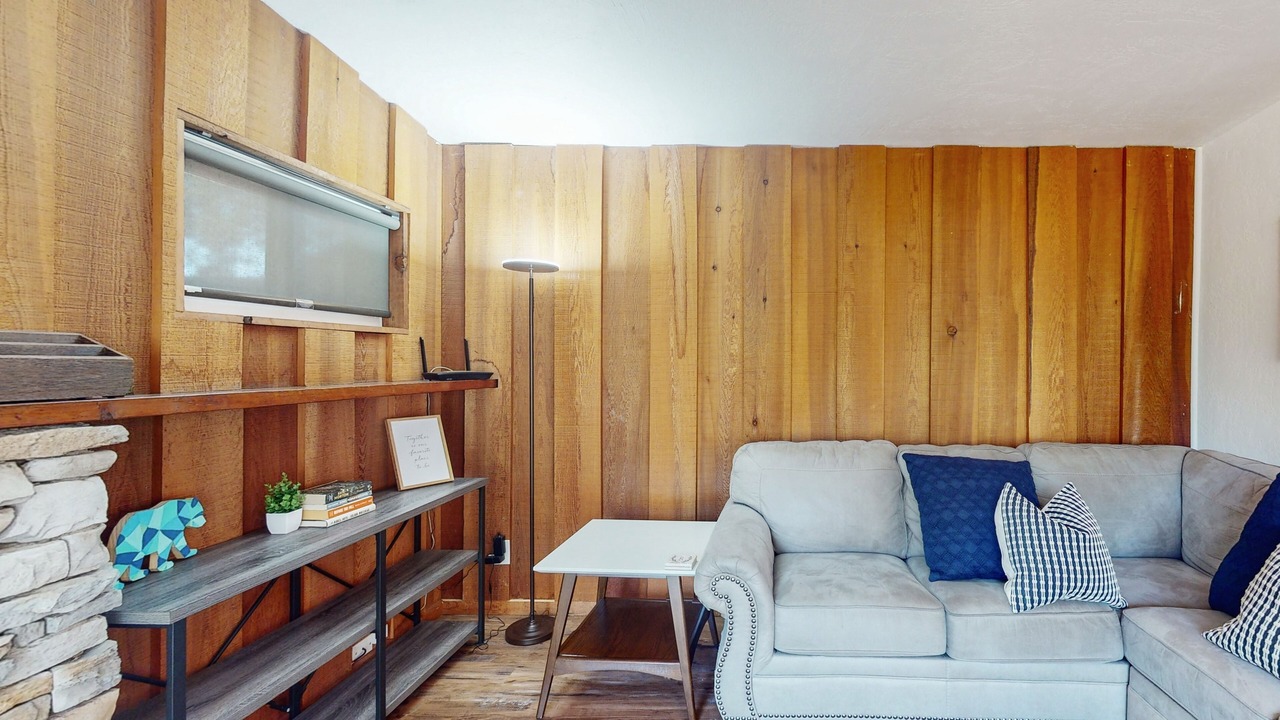 Photo of Livingroom in Wishon