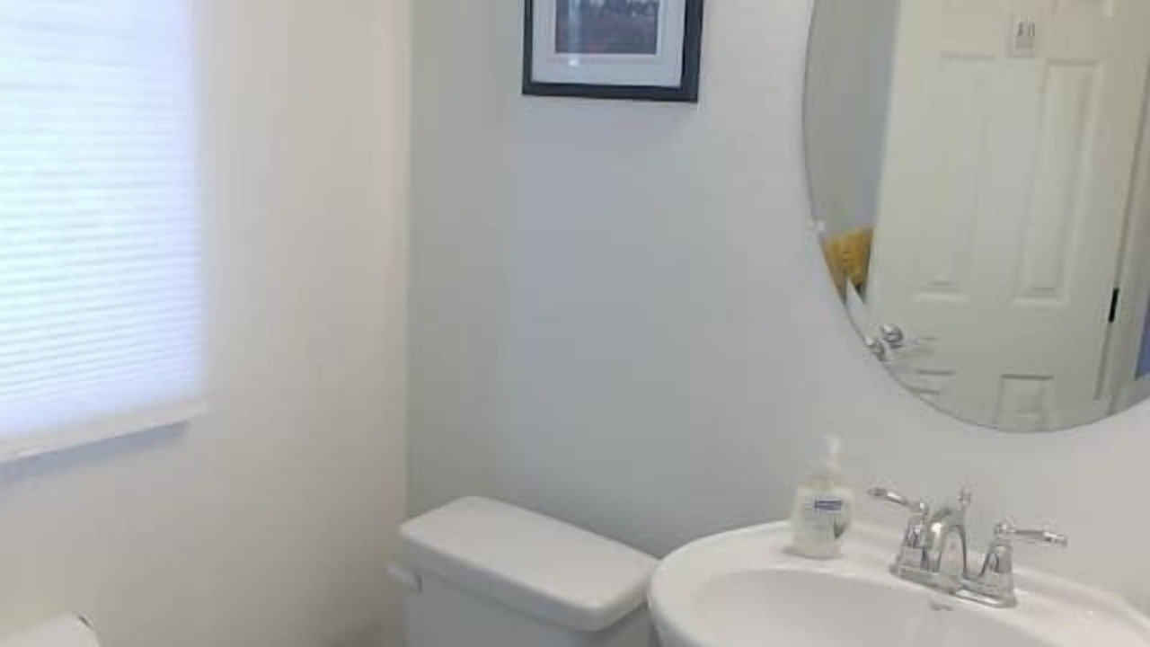 Photo of Bathroom in Arden