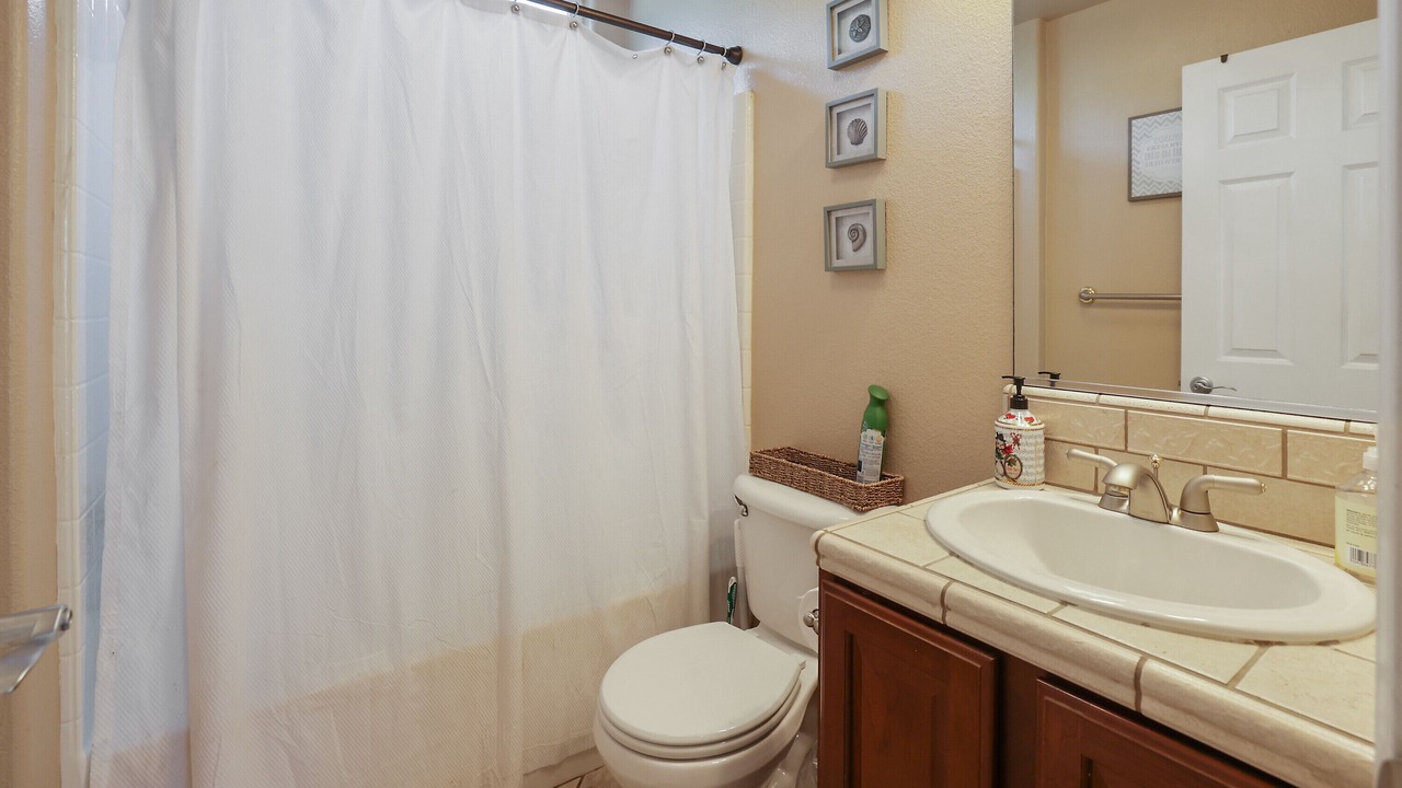 Photo of Bathroom in Visalia