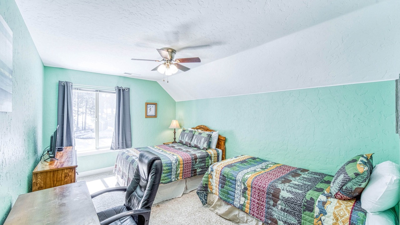 Photo of Bedroom in Sierra Cedars