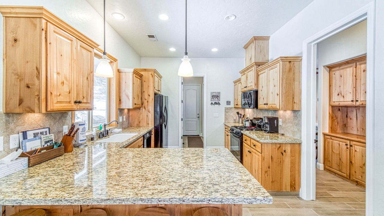 Photo of Kitchen in Sierra Cedars