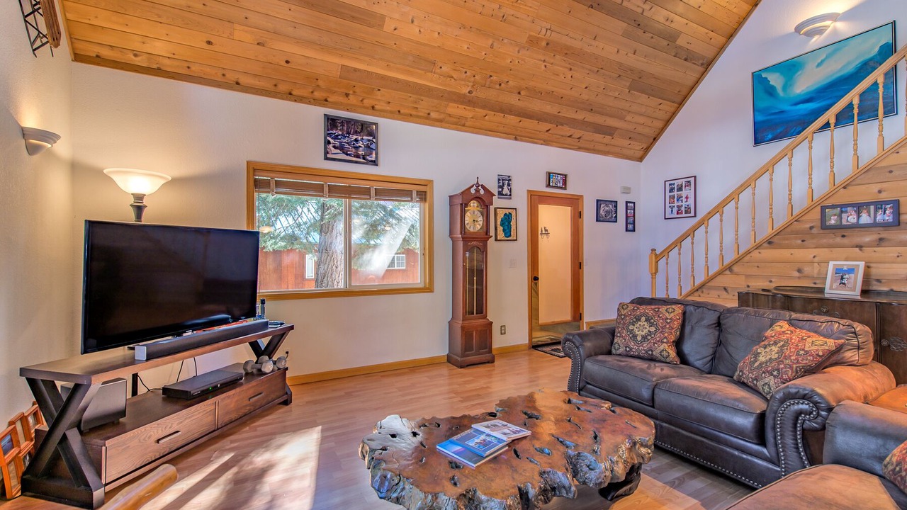 Photo of Livingroom in Truckee