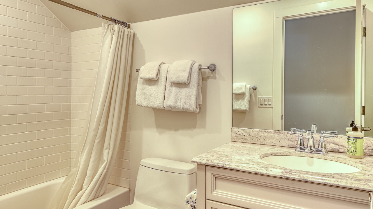 Photo of Bathroom in Chamberlands