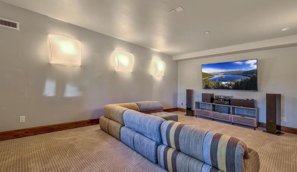 Photo of Livingroom in Incline Village