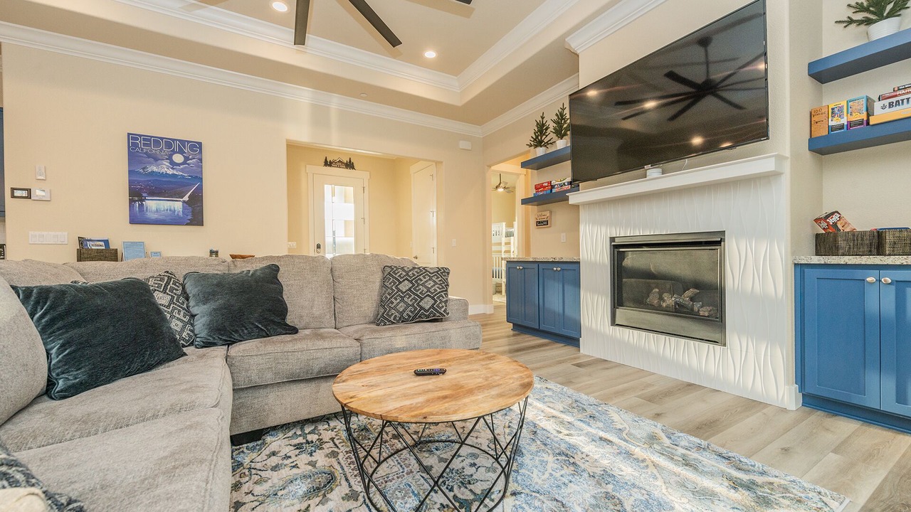 Photo of Livingroom in Redding
