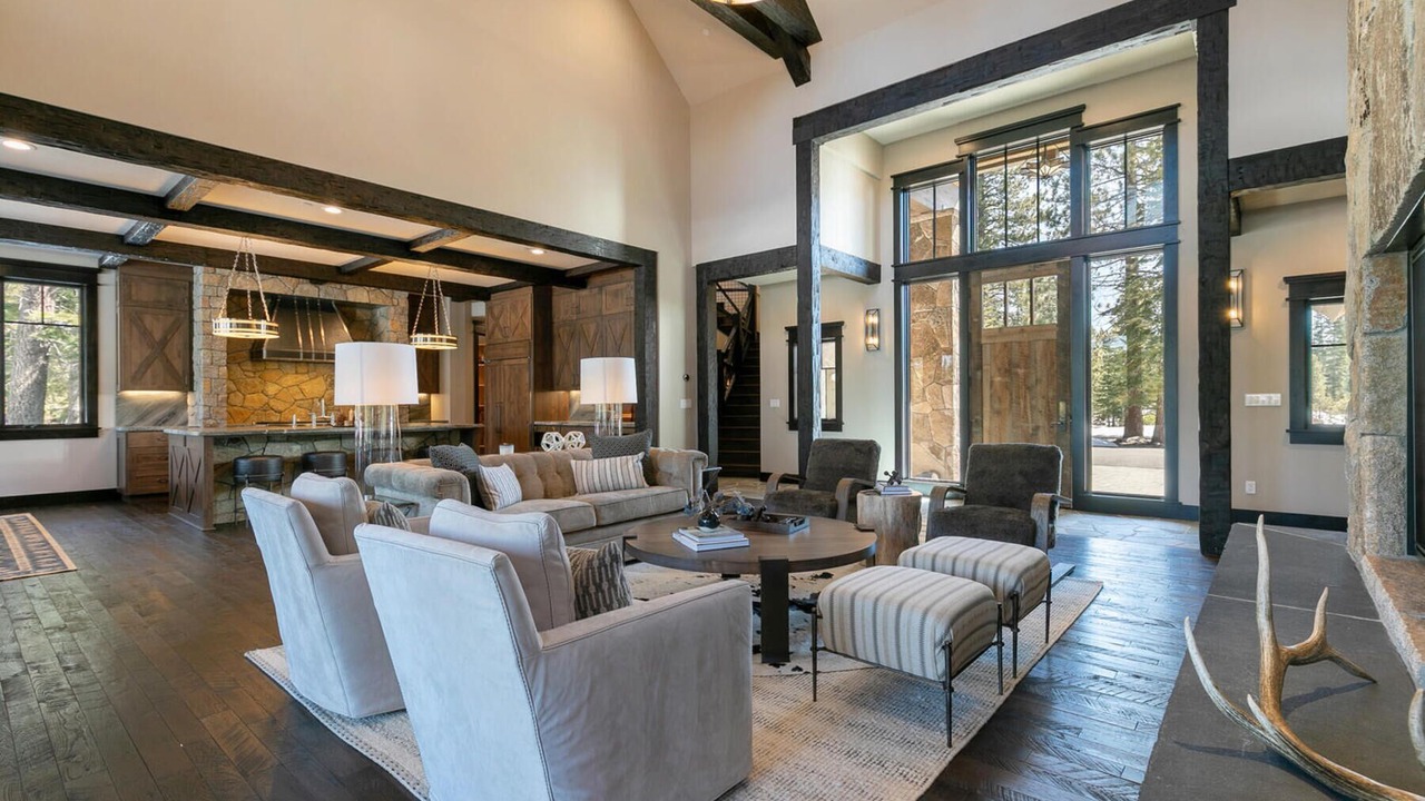 Photo of Livingroom in Ponderosa Palisades