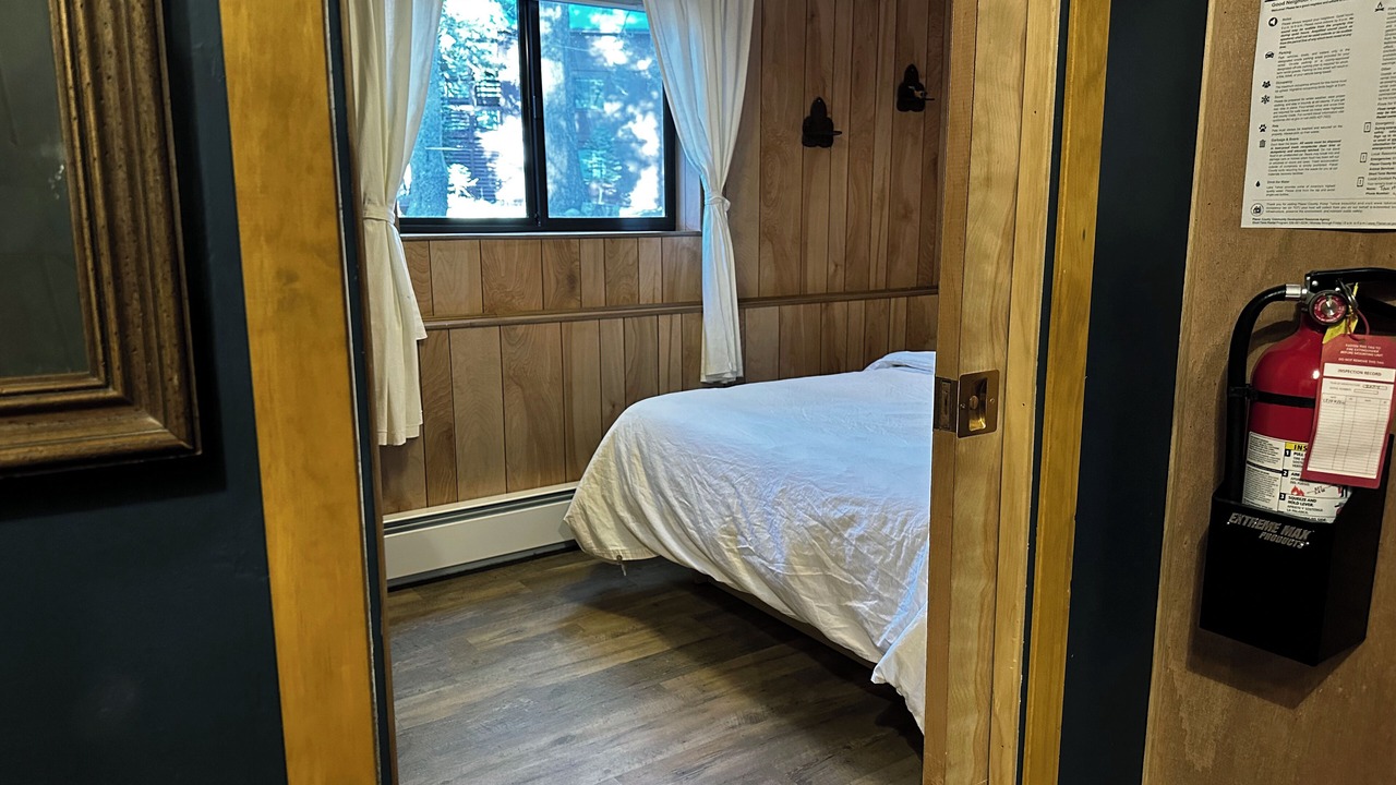 Photo of Bedroom in Serene Lakes