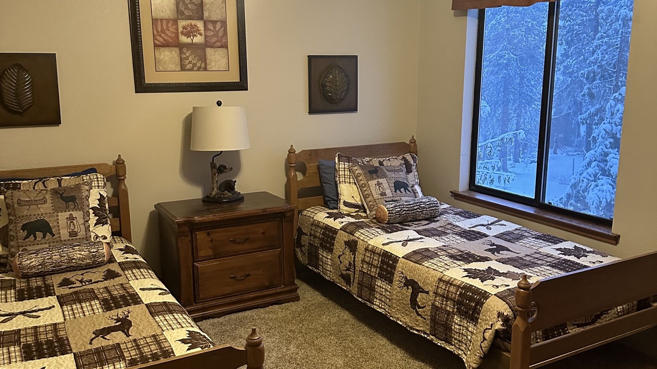 Photo of Bedroom in Shaver Lake