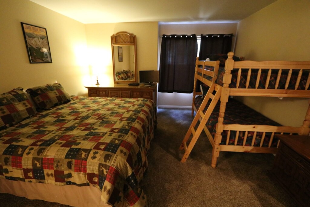 Photo of Bedroom in Sierra Holiday