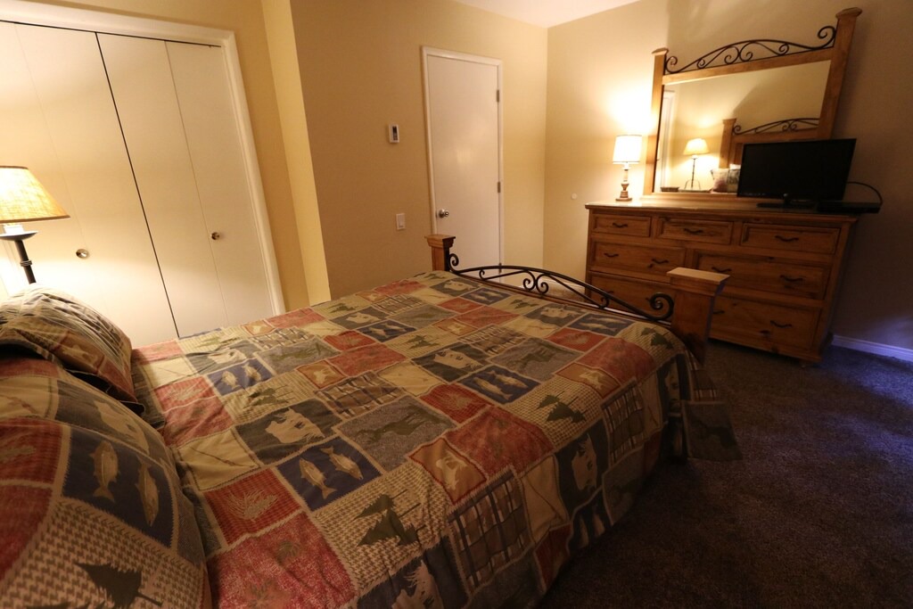 Photo of Bedroom in Sierra Holiday