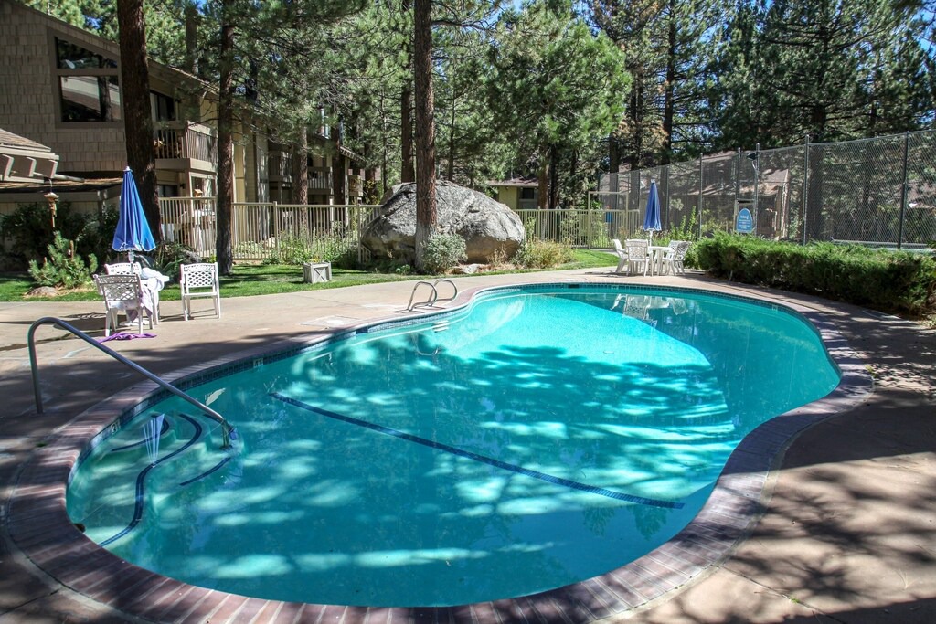 Photo of Outdoor in Sierra Holiday