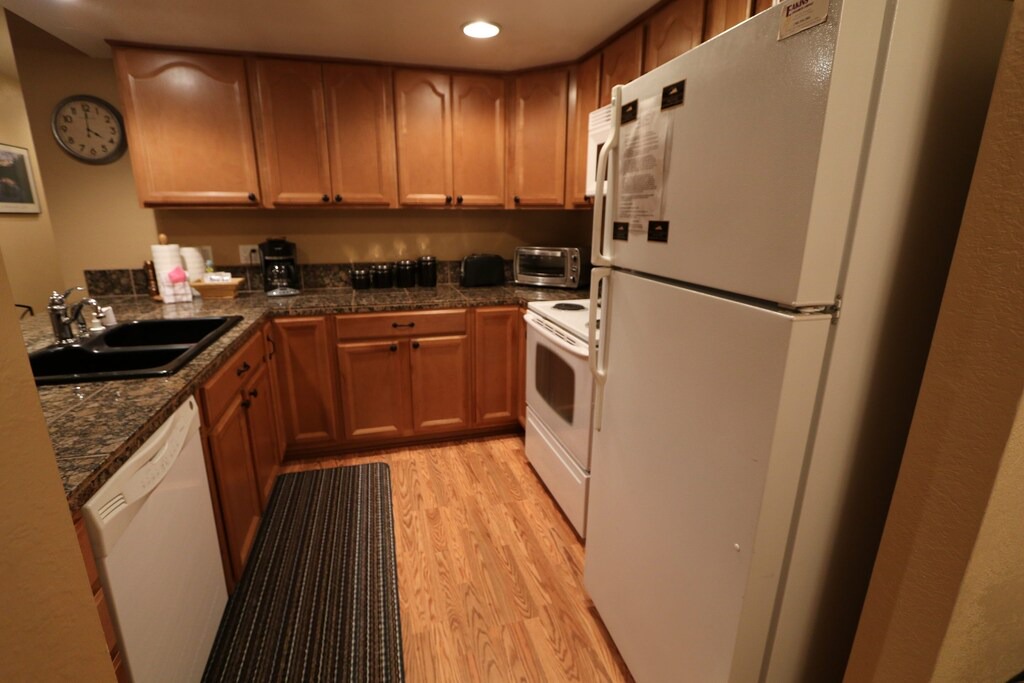 Photo of Kitchen in Sierra Holiday