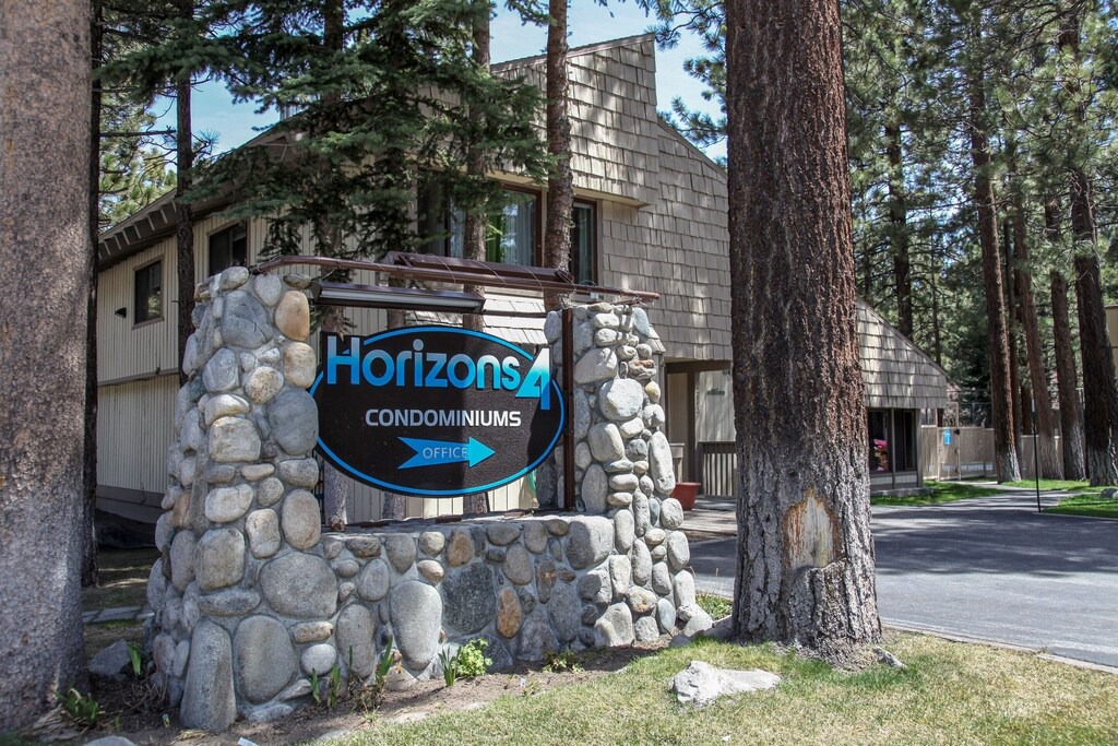 Photo of Buildings in Sierra Holiday