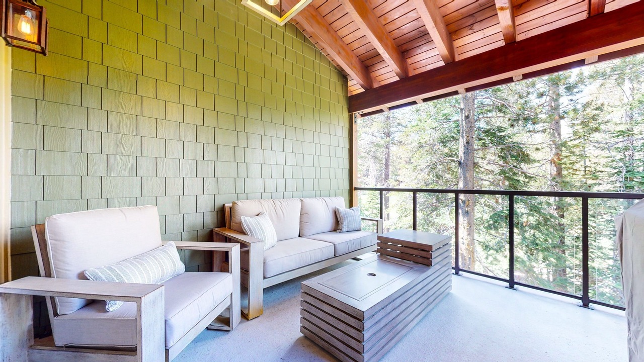 Photo of Patio Balcony in Woodwinds